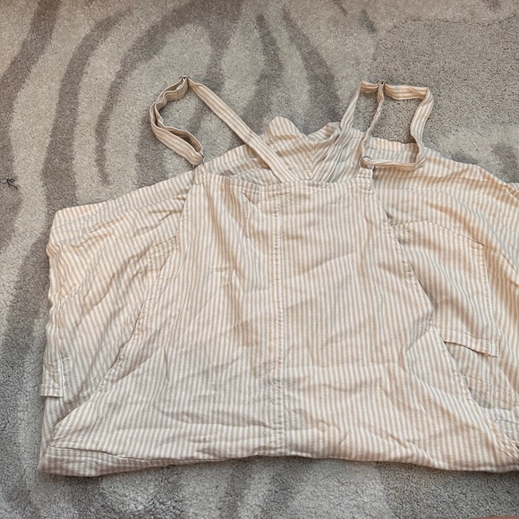 Plus Size 2X Torrid Beige Linen Striped Overall - Picture 5 of 11